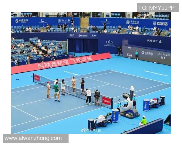 成都网球队与西安网球队赛后复盘分析灵活性对比与战术启示 成都网球队与西安网球队赛后复盘分析灵活性对比与战术启示