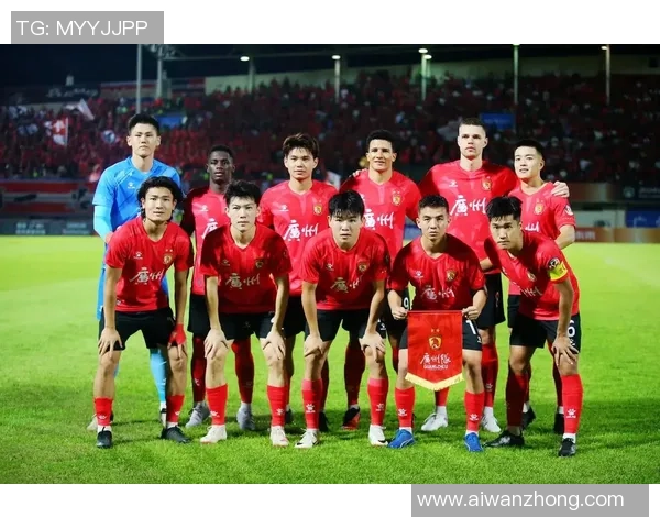 广州羽毛球队在城市联赛中以84分稳居榜首展现强劲实力